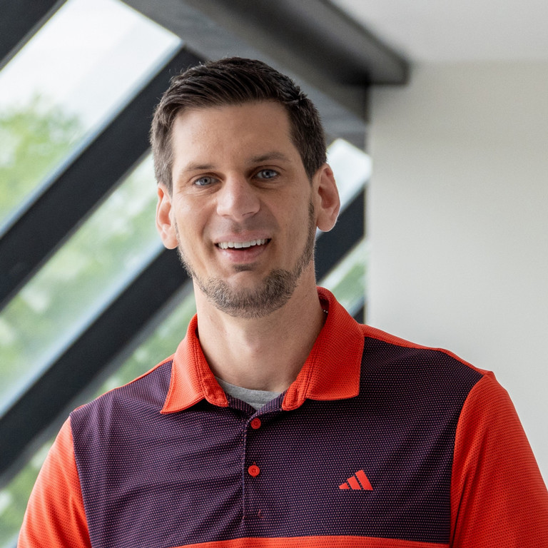Head shot of Jeremy Clark